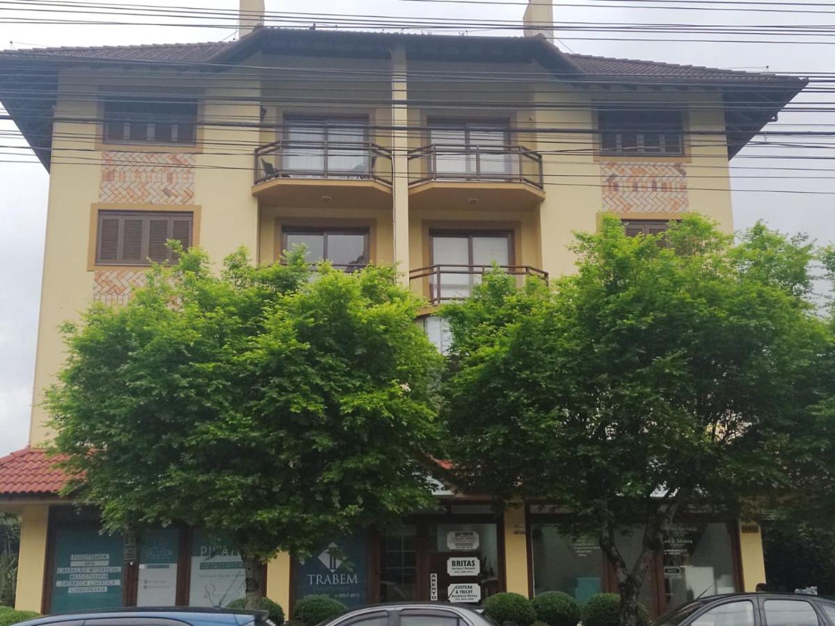 شقة Apartamento Ensolarado No Centro De غرامادو المظهر الخارجي الصورة