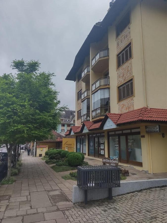 شقة Apartamento Ensolarado No Centro De غرامادو المظهر الخارجي الصورة